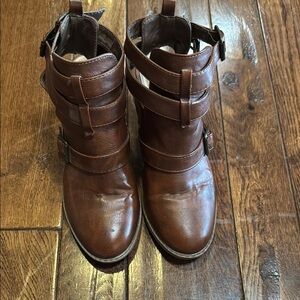 Report Brown Leather Boots